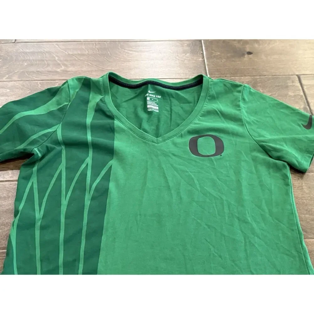 Nike Womens Green V Neck NCAA Oregon Ducks Short Sleeve T-Shirt Size M Medium